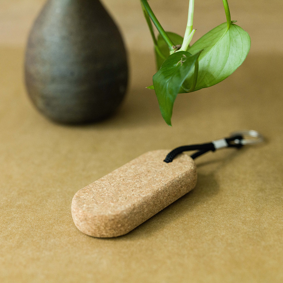 R17624.13 - Brelok korkowy Plivat, beżowy 